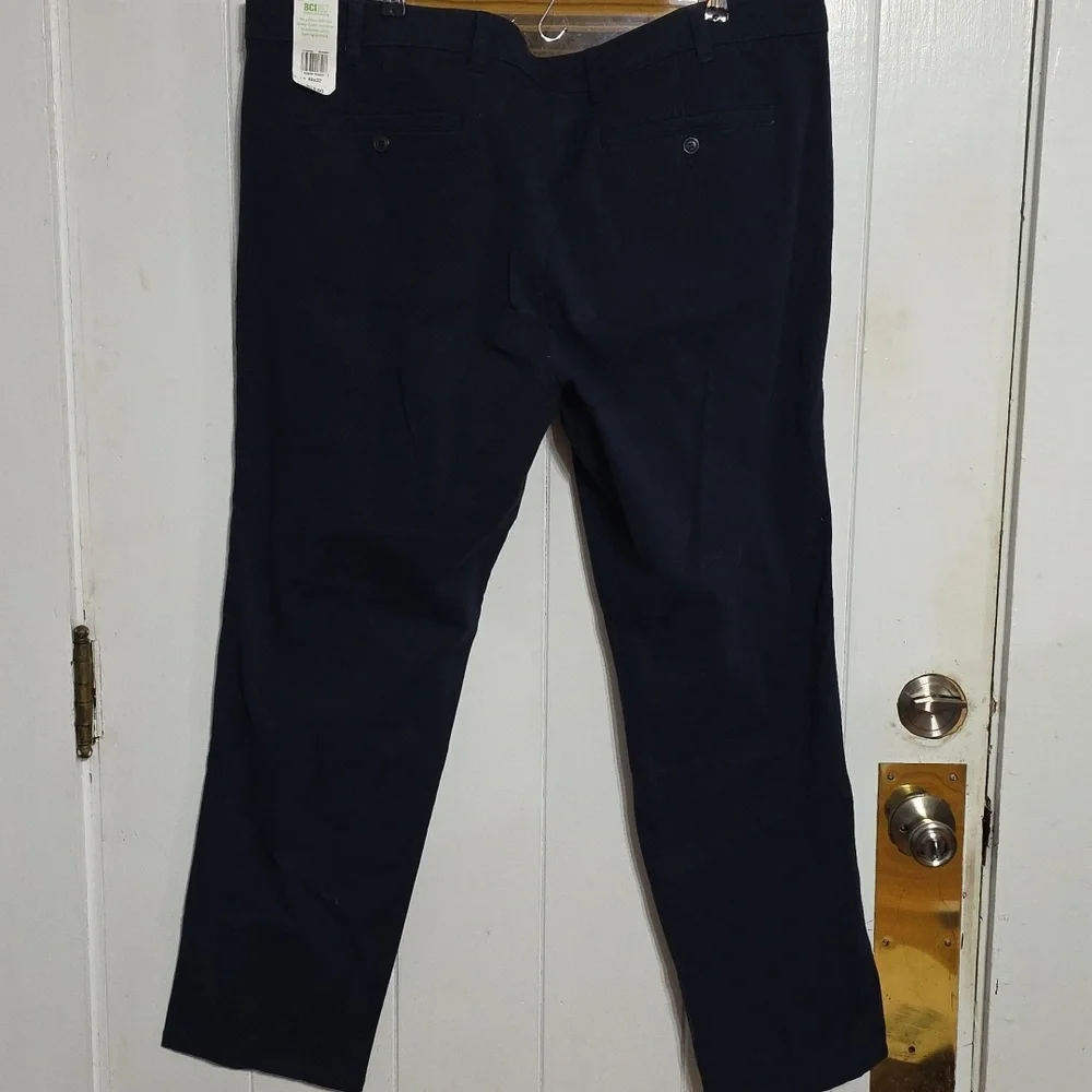 NWT Dockers Big &Tall Tapered Fit Ultimate Chino Men's‎ Pants Navy Casual 46x32